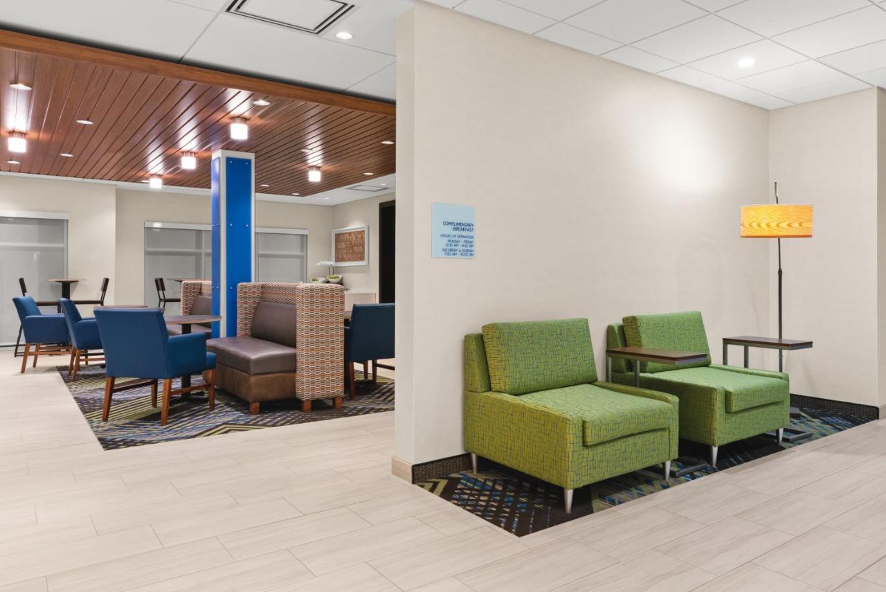 Holiday Inn Express & Suites - Suisun City By Ihg Exteriér fotografie