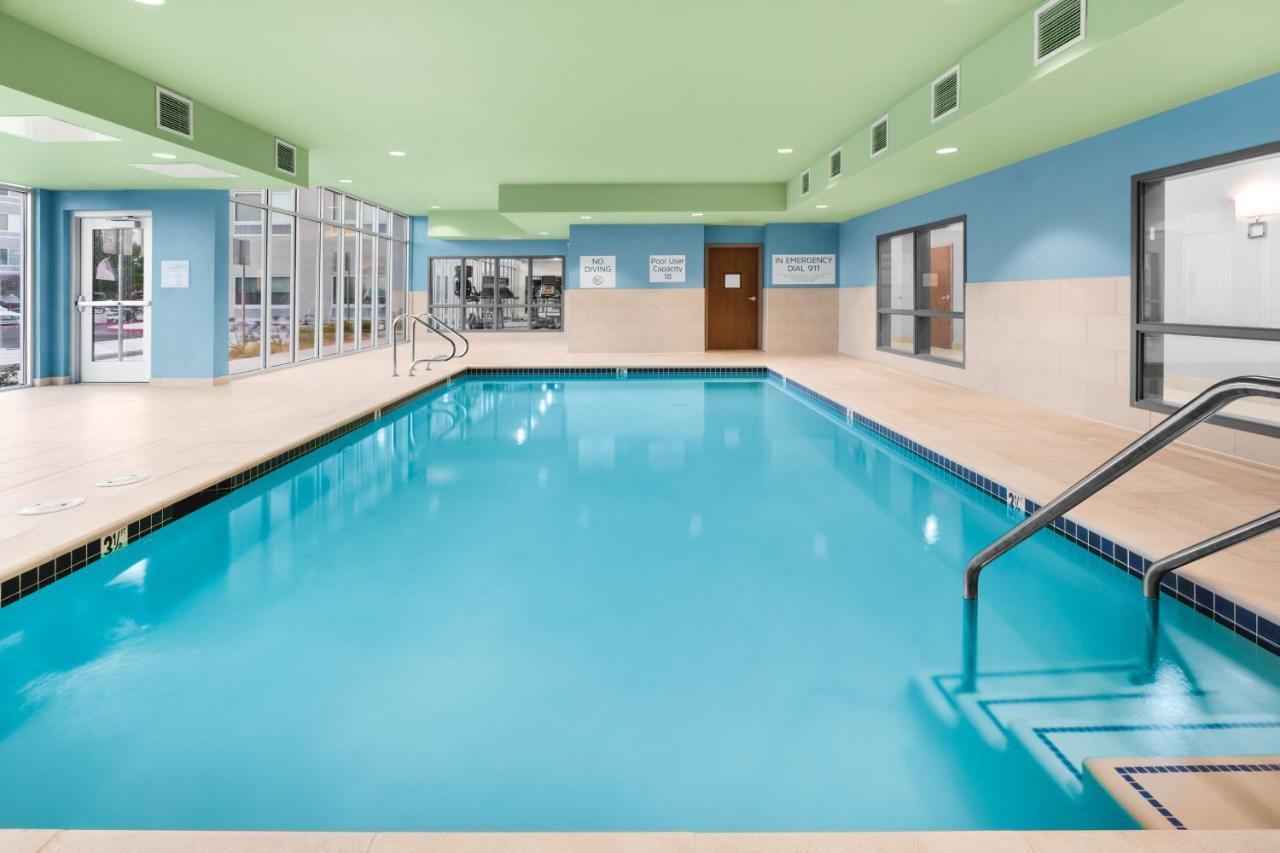 Holiday Inn Express & Suites - Suisun City By Ihg Exteriér fotografie